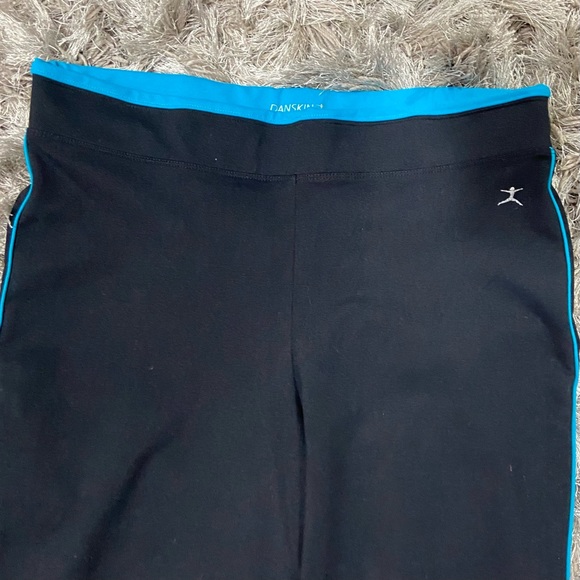 Danskin women black and blue piping wide leg yoga pants. Size M(8-10). Used. - Picture 2 of 8